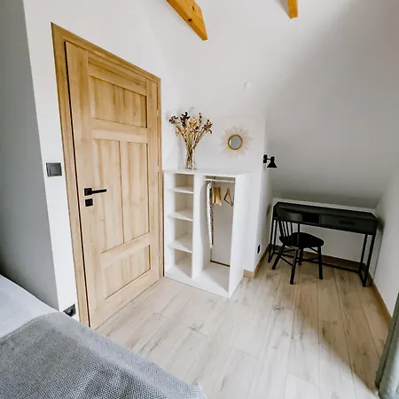 Dobre Katy Caloroczne בית נופש *