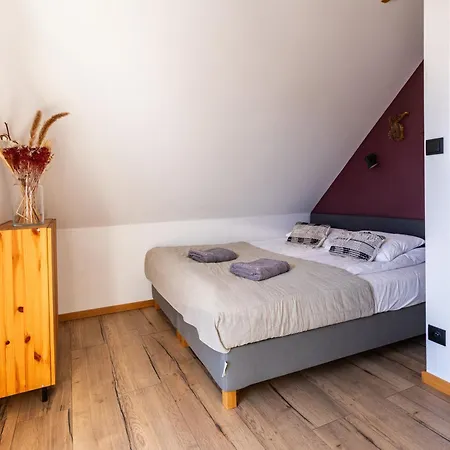 Dobre Katy Caloroczne * Kąty Rybackie