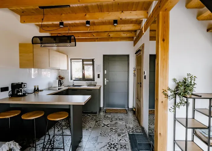 Dobre Katy Caloroczne * Kąty Rybackie