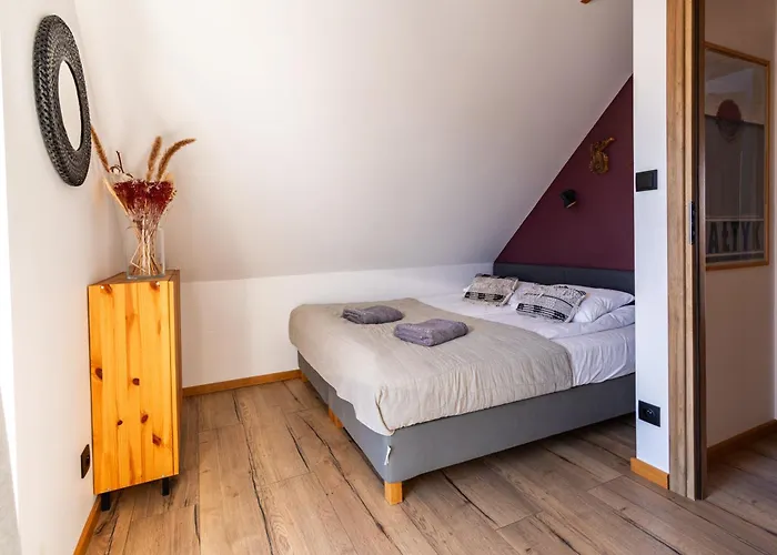 Dobre Katy Caloroczne * Kąty Rybackie